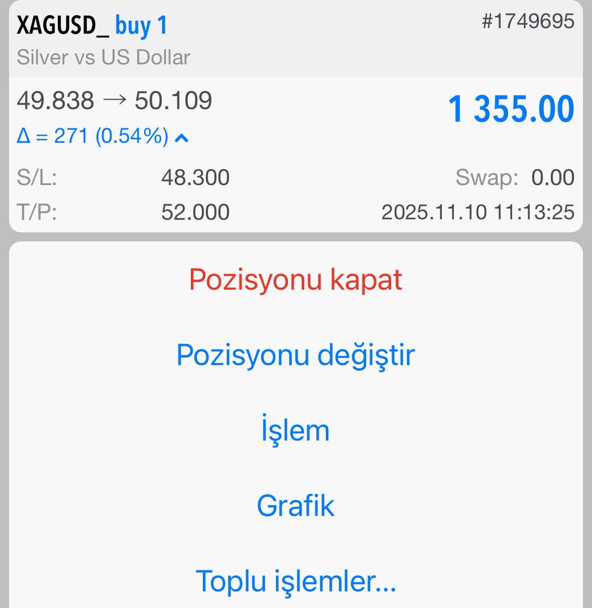 AnalistKuzey's tweet photo. Dostlar,

Sabah aldığım #gümüş işlemim 1355$ kârda. Borsanın yanı sıra küresel piyasalarda altın, gümüş, endeks işlemlerini de değerlendiriyorum. 

Portföyümü bölerek risklerimi de bölüyorum. https://t.co/LYyZ41jzeu