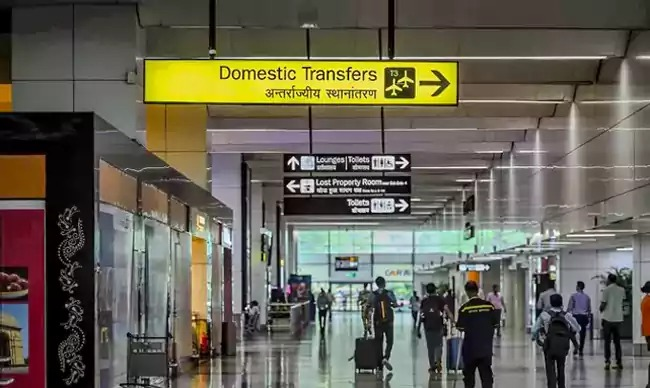 KParakala72698's tweet image. 🚨 జీపీఎస్‌ స్పూఫింగ్ అనుమానాలు!✈️
దిల్లీ విమానాశ్రయంలో సాంకేతిక లోపం కారణంగా 800 విమాన సర్వీసులు దెబ్బతిన్న ఘటనపై అజిత్‌ డోభాల్‌ ఆఫీస్ దర్యాప్తు ప్రారంభం!🔍
సైబర్ ముప్పు కోణంలో విచారణ కొనసాగుతోంది⚠️
#GPSSpoofing #AjitDoval #DelhiAirport #CyberThreat #IndiaSecurity #NSA #Aviation