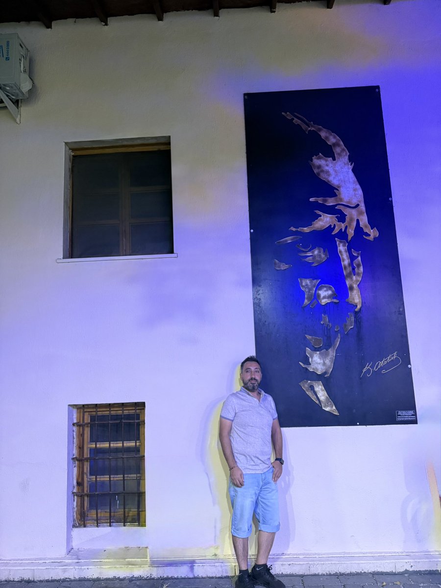 #10Kasim 
#mustafakemalatatürk
Saygı,minnet ve özlemle 🇹🇷