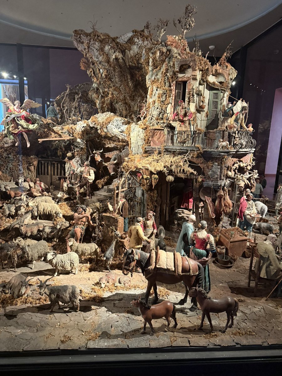 Na razie Reggia Di Caserta… Wieczorem pogadamy👍👍