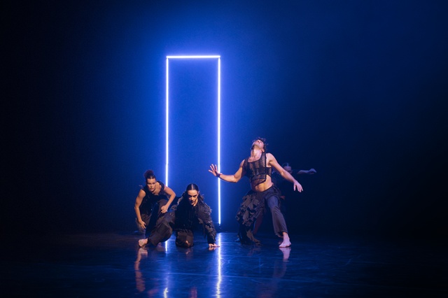 institutteatre's tweet image. #DANSA Aleix Colomer, guanya el Premi de Dansa de l’Institut del Teatre 2025 amb «Le Début».  Ignacio J. Cabello el Premi @satteatrecentre amb «Liminalia» i Alfons Ojeda, el Premi del Públic amb «Jardí velat» tinyurl.com/PremiDansaIT25