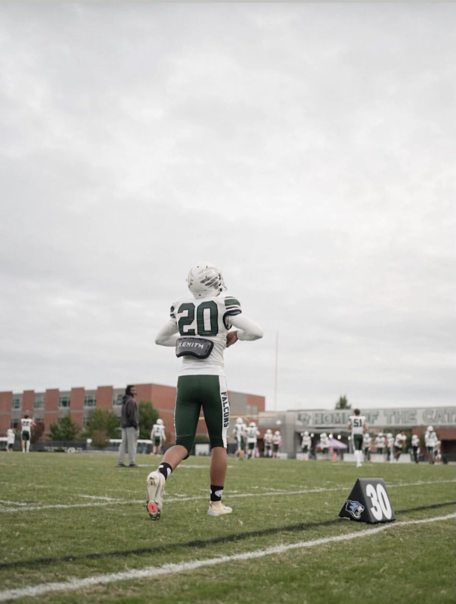 Full SOPHMORE Season
43 tot tackles
6.5 TFLs
1 Int
5 PBU
1 Blocked Punt
<a href="/Coach_b_j/">Coach BJ Harrington</a> <a href="/CoachMMJohnson/">Coach Mitch Johnson</a> <a href="/coachmikeg9/">Coach Mike</a>