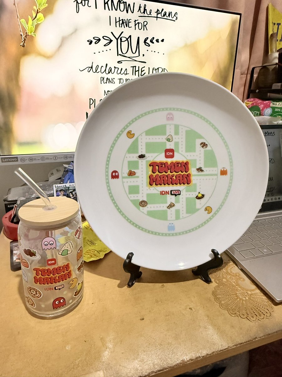 Tiba2 ada paket dateng, terima kasih kakak2 <a href="/idn_app/">NONTON Drama Pendek & IDN Live</a> untuk souvenirnya!