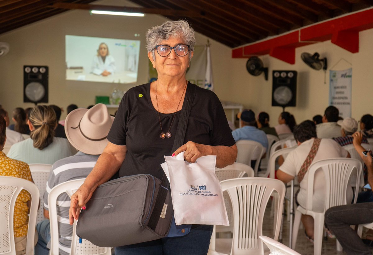 La <a href="/GasesANDI/">Cámara de Gases Industriales de la ANDI</a>, junto a <a href="/oxyexpress/">OxyExpress SAS</a> y <a href="/oxi_50/">Oxi50</a>, realizaron en Villavicencio la Brigada de Salud “Bienestar y Cuidado para Todos”.
Más de 150 pacientes y cuidadores recibieron atención médica, recomendaciones de cuidado y mantenimiento de sus equipos.
#GasesANDI