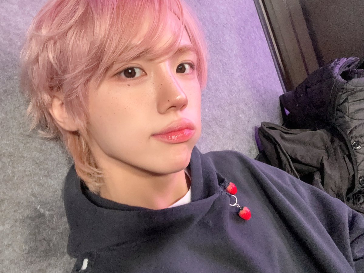 CRAVITY_twt's tweet photo. 🍋💕
#성민 https://t.co/P1PvfPkWa7