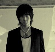 qtoalla's tweet image. 아니 그니까 타블로 저 짝은머리통에서 음악이 이렇게 뽑힌다는거잖아
황당하네진짜