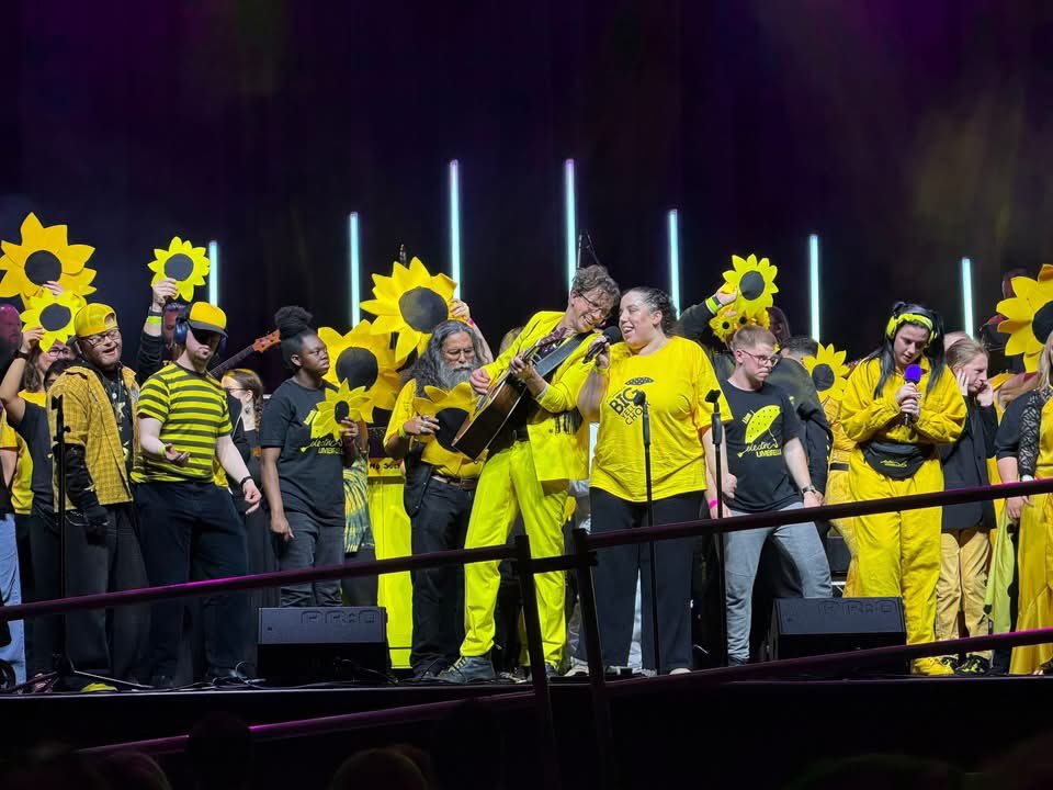 Proudly supporting <a href="/electricbrolly/">Electric Umbrella</a> with their amazing performance at Watford Colosseum 🎉🎉 

#proudlymadeingreatbritain #alistageltd #rampsystem #aluminium #theatre #uk #hirer #productions #hertfordshire