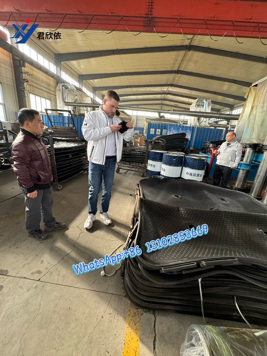 filterplate86's tweet image. The best reviews happen right on the factory floor

We are thrilled to host another group of international clients. The scene says it all: non-stop photos, deep dives into the details
#CustomerFeedback #MembraneFilterPlate #FilterPress #MadeInChina #FactoryTour #SatisfiedCustomer