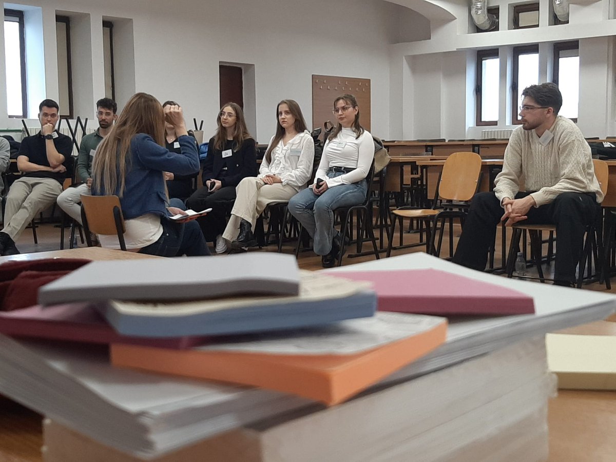 PurVerde's tweet photo. Primul weekend din Moonrise 2025!
-Am vorbit despre ntegritate cu ambasadoarea climatică europeană, Laura Petrescu,
-despre curaj și sacrificiu cu fostul ministru, Augustin Jianu,
-și despre ce înseamnă să rămâi autentic în politică, cu fostul viceprimar Cristian Ghingheș. https://t.co/jDpw3WlLAt