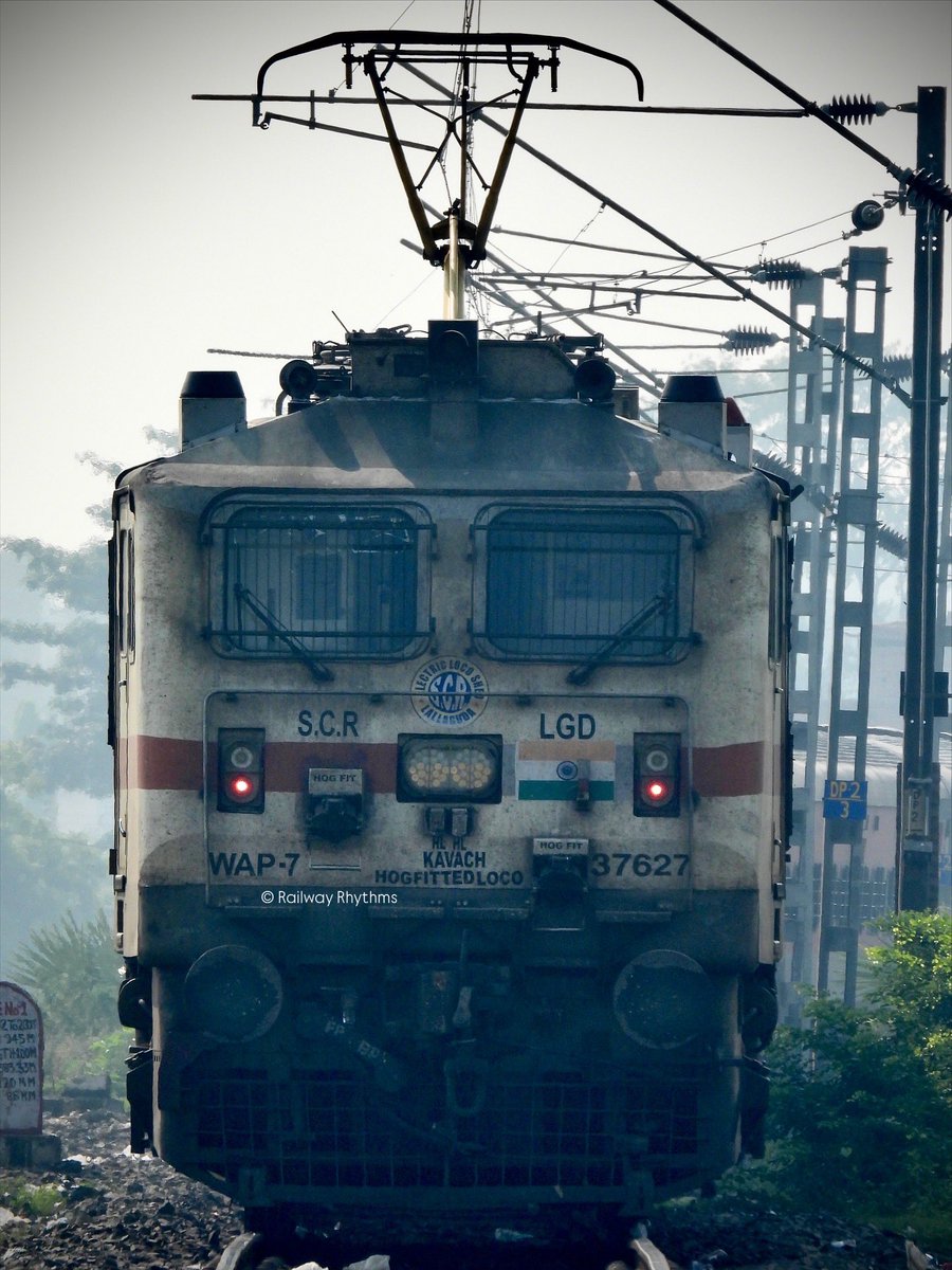 Abhishek • Train Enthusiast 🇮🇳 tweet media
