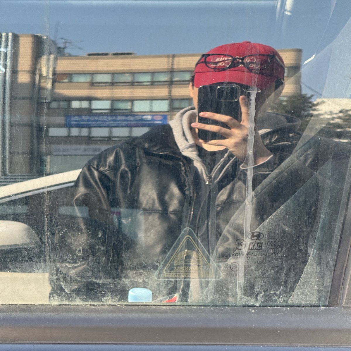 sseouu_'s tweet photo. 나도 빼빼로 먹을 줄 알아 https://t.co/KY8MSNcLzK