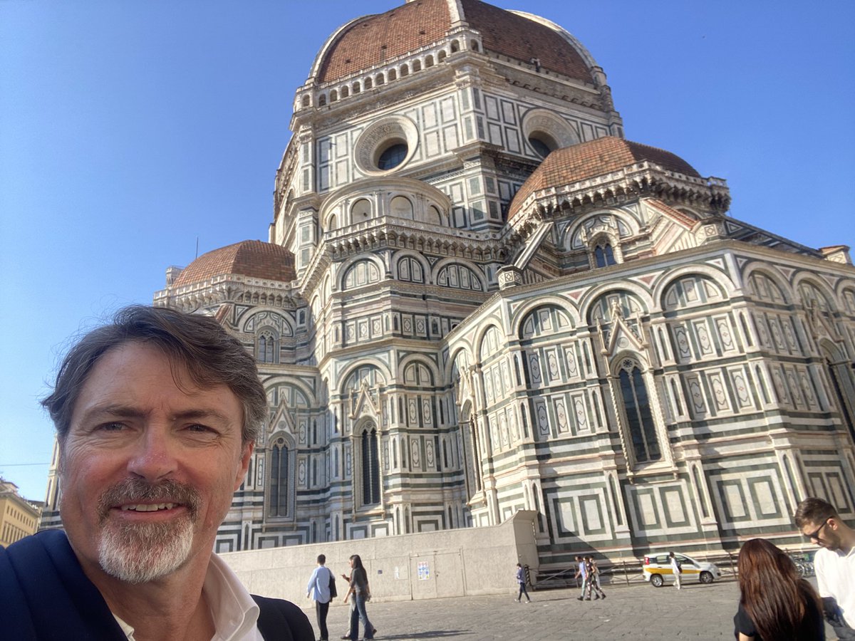 DanShillito's tweet photo. Can Australians buy property in Italy?
I’m asked this question alot. 

🇦🇺 Australians can buy in Italy. Some notaries (who determine your ability to purchase) believe purchases are restricted however some also rely on an agreement between 🇦🇺&amp;🇮🇹 that Australians can buy unimpeded. https://t.co/3r8cRPHOxu
