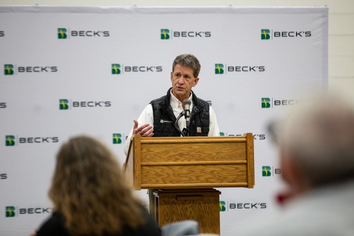 Big news from Nebraska! 🌽

On October 31, we officially closed on our Phillips, NE facility and welcomed 19 new teammates to Beck’s. Members of the Beck family and leadership were in Phillips last week to meet the team, connect with community leaders, and celebrate with a