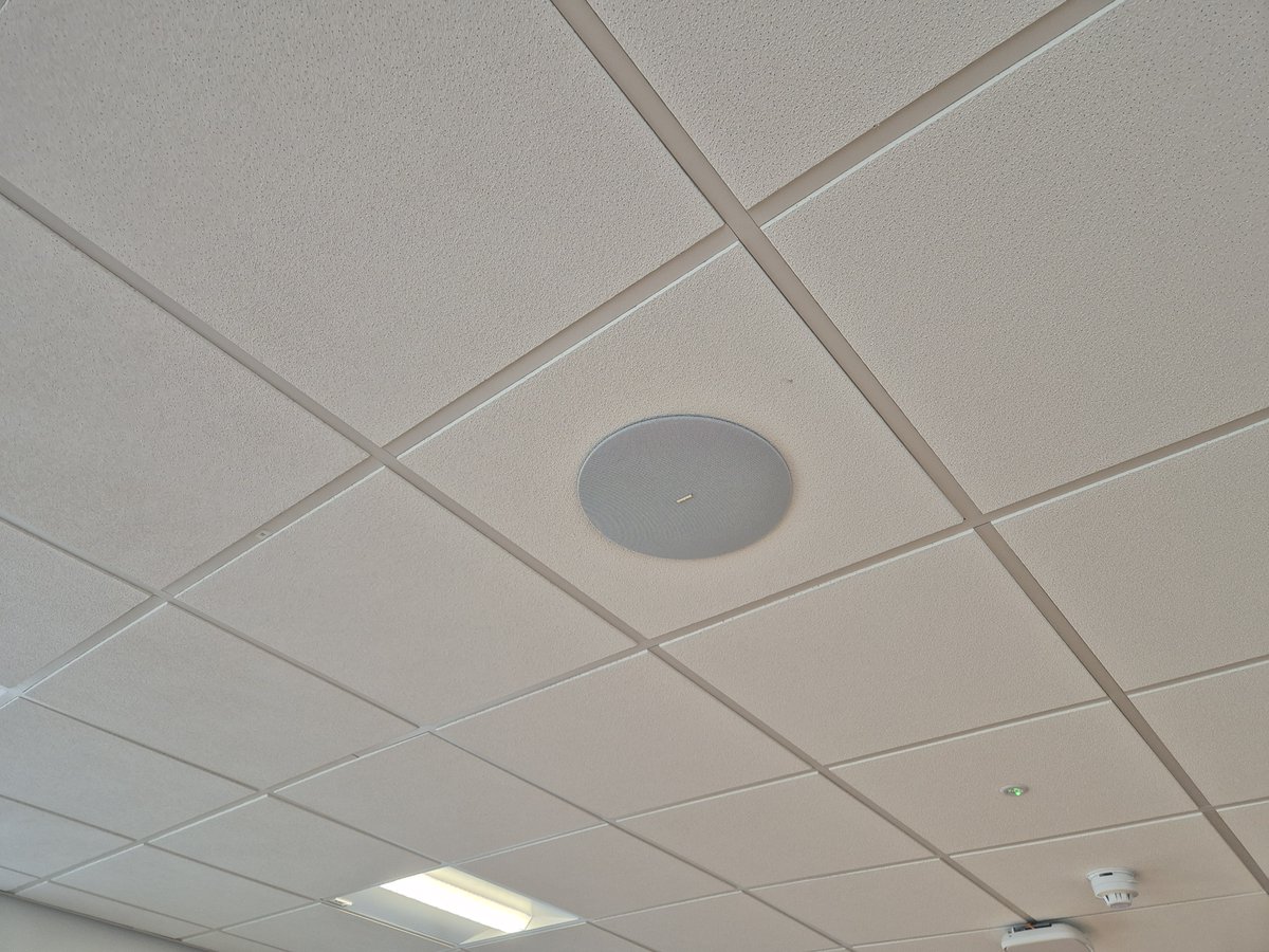 Practical_AV's tweet image. We completed an installation in Birmingham. We installed a @qscproaudio  Core Flex with @shure  video conferencing peripherals including the MXA920 and MXN5W-C. The system was controlled via a Q-SYS touchscreen. Thanks to @AudiologicUK  for distribution. practicalav.co.uk/video-conferen…