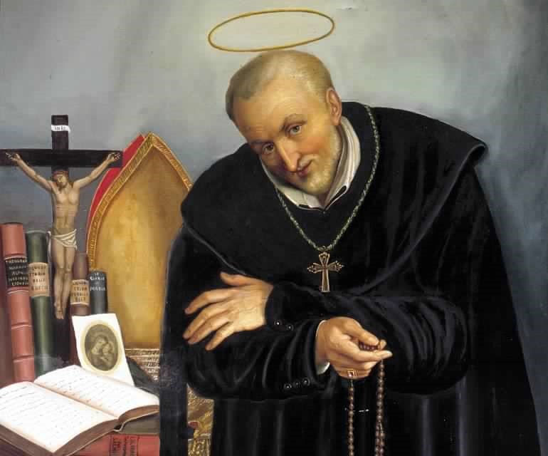 RomanoSace57080's tweet image. &quot;It is the will of God to dispense through the hands of Mary whatever graces He is pleased to bestow upon us.&quot; (St. Alphonsus Liguori)