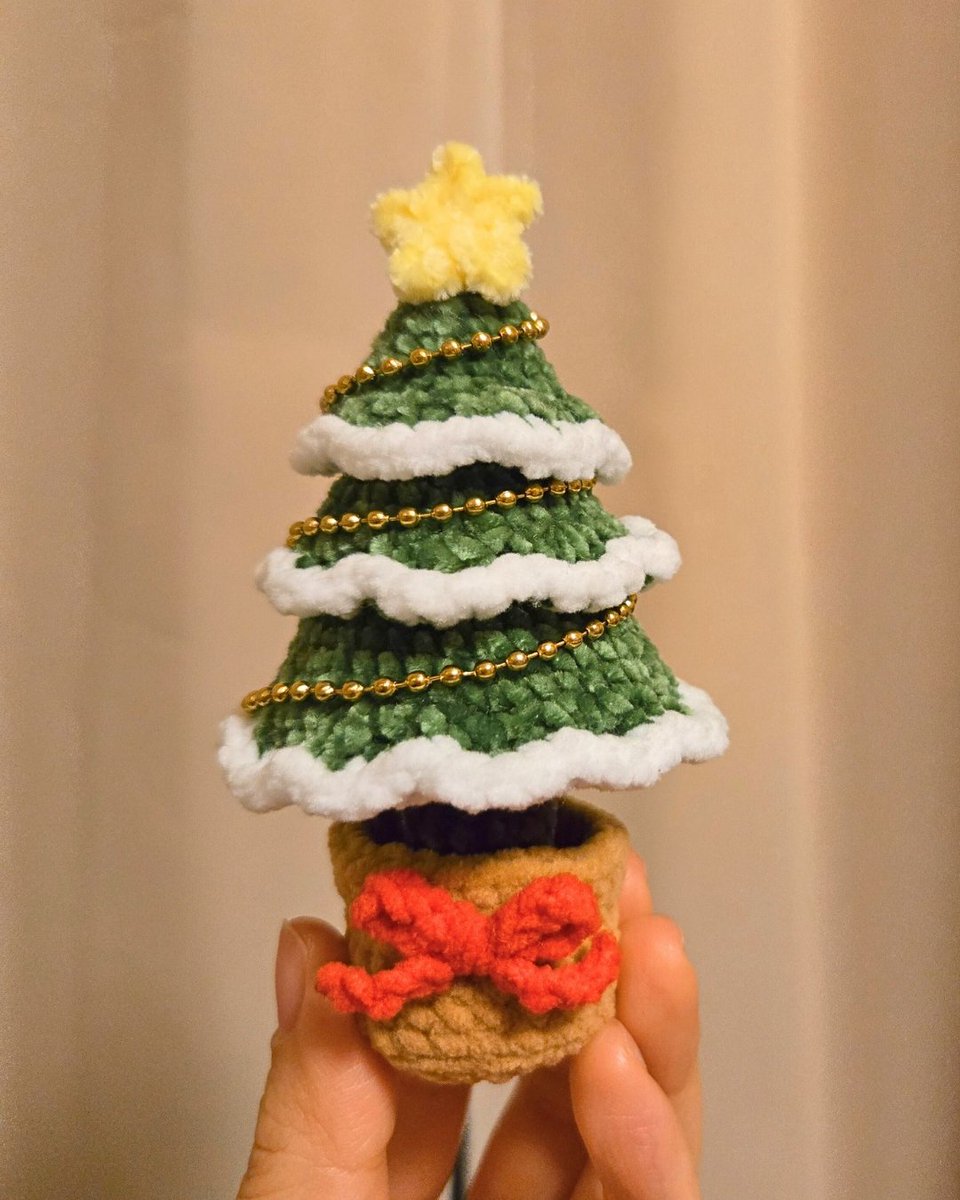 いい感じのチェーン見つけた！
 #あみぐるみ  #編み物  #クリスマス