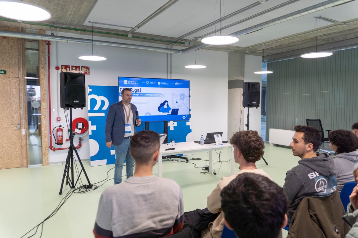 ▶️ Andrés Sastre, director de proxectos da nosa entidade, participou no V Encontro Galego de Ciberseguridade CIBER.gal, que se celebrou do 5 ao 7 de novembro na <a href="/CidadedaCultura/">Cidade da Cultura</a> de Santiago de Compostela. 
📑 No marco deste evento, moderou o espazo destinado á
