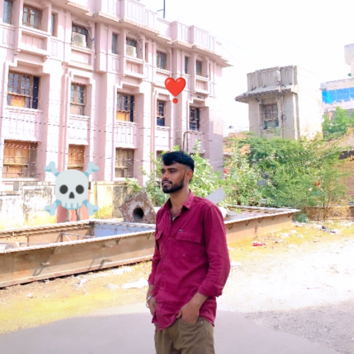 MeghaBanta's tweet photo. विश्वास रखो सफलता का सिर्फ एक ही रास्ता होता है और वह है मेहनत करना..!!@MeghaBanta https://t.co/Z4FvZ84anK