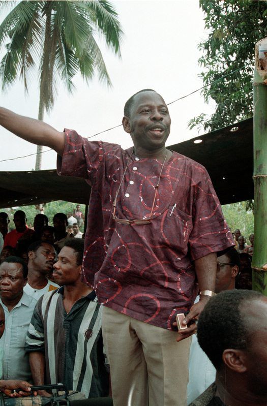 FluxITV's tweet photo. On Nov 10, 1995, Ken Saro‑Wiwa and 8 others of MOSOP, the Ogoni Nine, were executed by Nigeria’s military government.

 Their trial was widely seen as unfair. In 2025, 30 years later, President Tinubu posthumously pardoned them, honoring them as heroes. 

#KenSaroWiwa #OgoniNine https://t.co/QthKrmC7Aq
