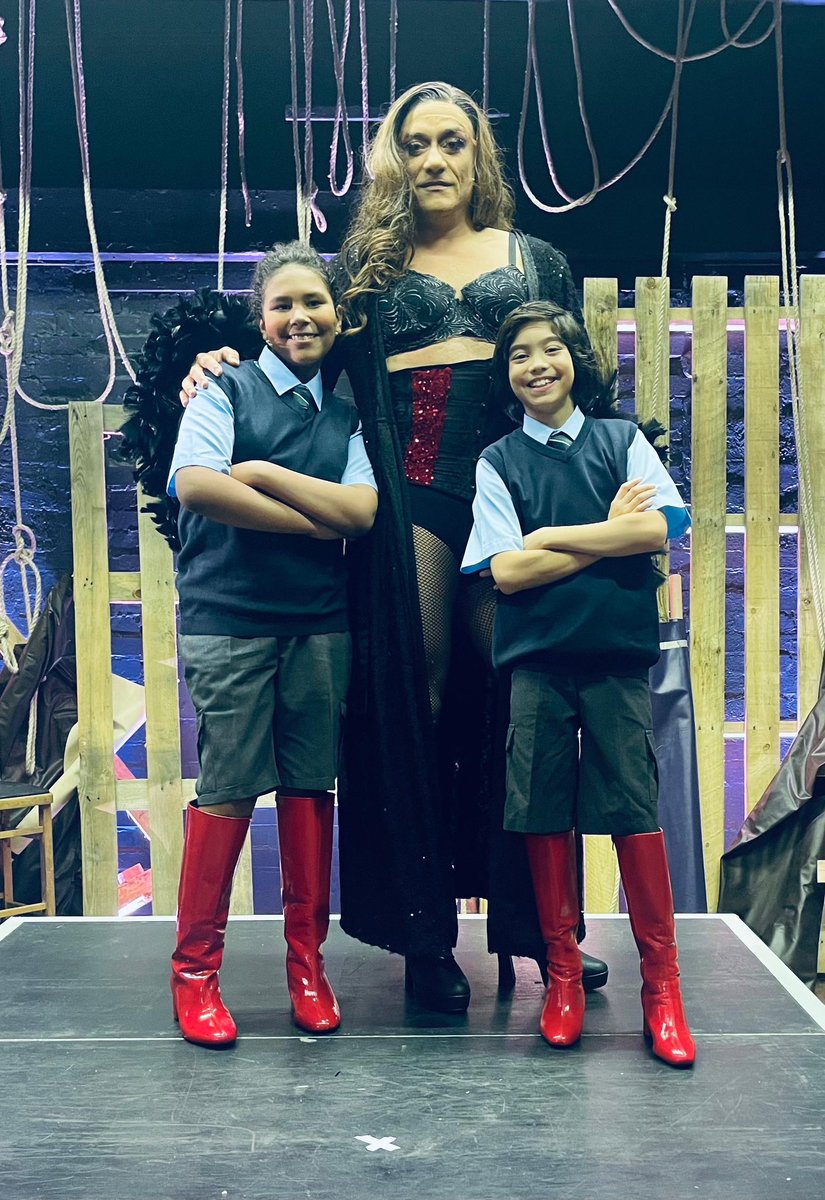 Shirley High Performing Arts School tweet media