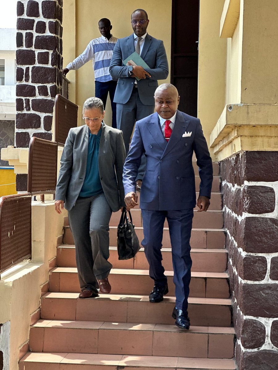 J'ai reçu en audience Mme Alexandra Célestin Représentante résidente de la <a href="/BM_Afrique/">Banque mondiale AFR</a> en République du Congo à l'ordre du jour suivi du projet d'accélération de la transformation numérique <a href="/EtatCongo/">Gouvernement du Congo</a> <a href="/PostesTelecomcg/">PostesTélécomsECoNum</a>