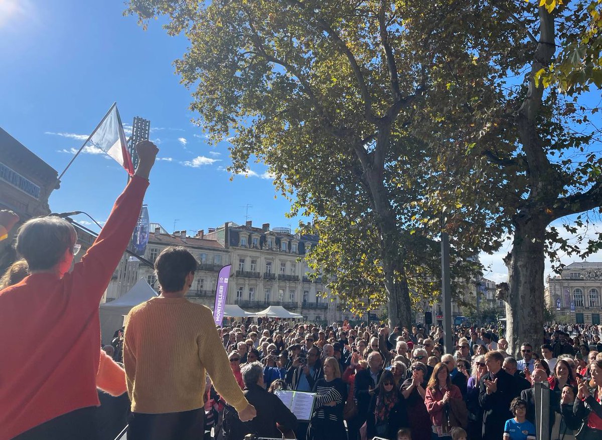 Nouvelle Esplanade rénovée, nouvelle Place de la Comédie végétalisée et nouveau square forain animé pour nos enfants. 🎠
Un nouvel espace public pour les Montpelliérains alliant nature, bien-être et espace de fraternité. 🌳

Vive le nouveau cœur de ville de Montpellier ! 👏