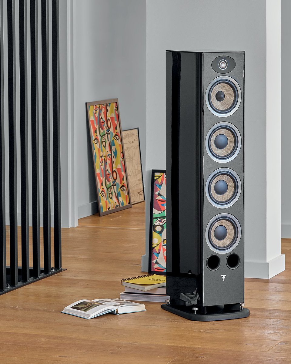 FocalOfficial's tweet image. Every note comes alive.
Aria Evo X delivers expressive high-fidelity, turning every note into a feast for the ears—and the eyes.