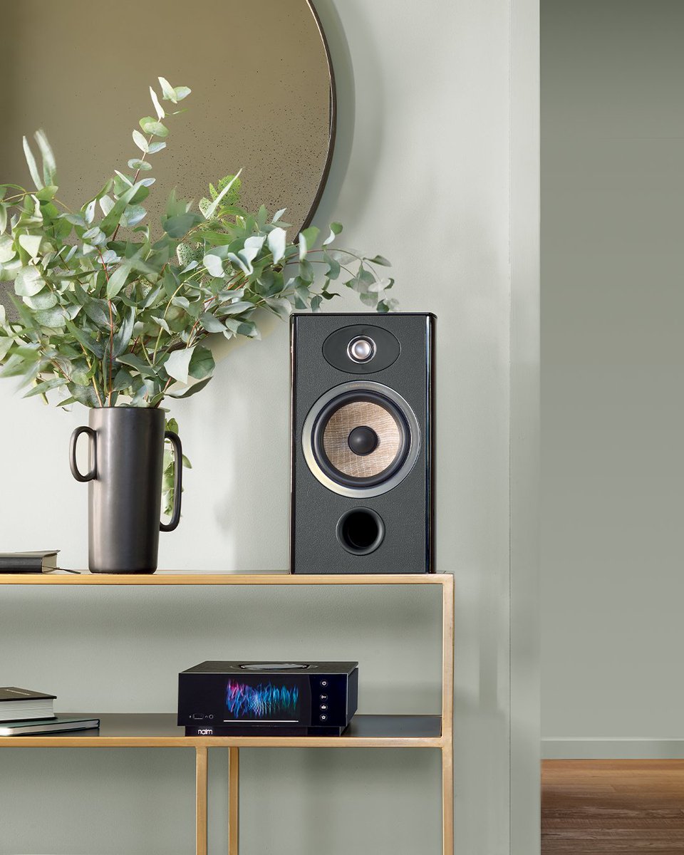 FocalOfficial's tweet image. Every note comes alive.
Aria Evo X delivers expressive high-fidelity, turning every note into a feast for the ears—and the eyes.