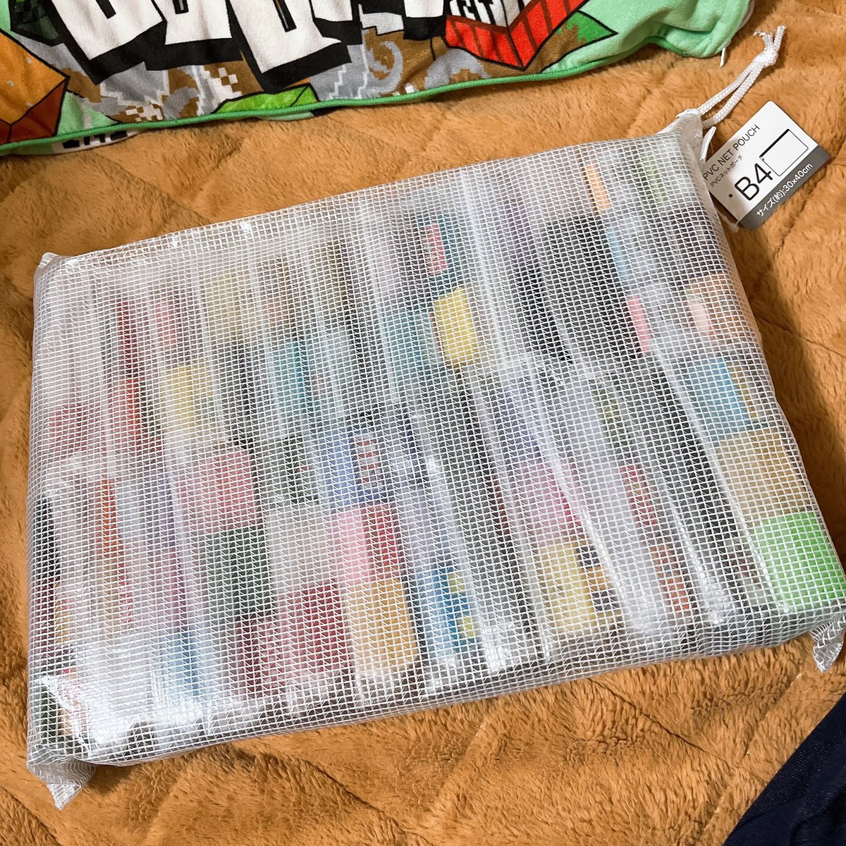 archive_iris_x3's tweet image. ポッピングミ、パンチングミ、キッキングミ
の通常を2個ずつ持ってる以外
ダブり持ってない
表情違いも気に入ったやつ以外
基本あまり買ってないはずなのに
ゴチゾウの数が異様に多い気がするのなんでなんだ…

遊びにくいけど
こんな感じでB4ファイル保管してるのに
これパンパン×3...
うれしい悲鳴