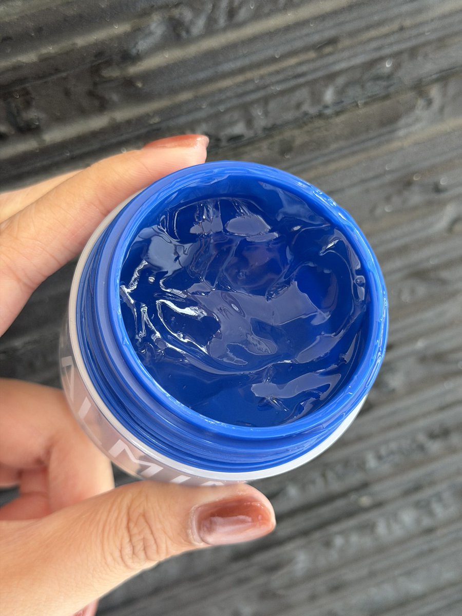 naaazzzs's tweet image. muka akhir-akhir ini lagi kemerahan, tapi no worries karena ada calming moisturizer- gel dari OMG! 🥹🥹🥹🥹
AH DI WAJAH #SkincareRoutine