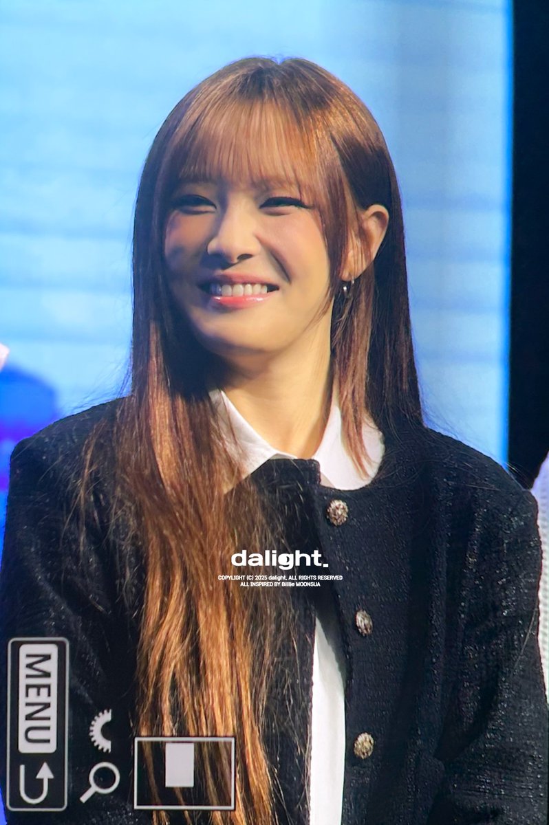 𝗱𝗮𝗹𝗶𝗴𝗵𝘁. tweet media