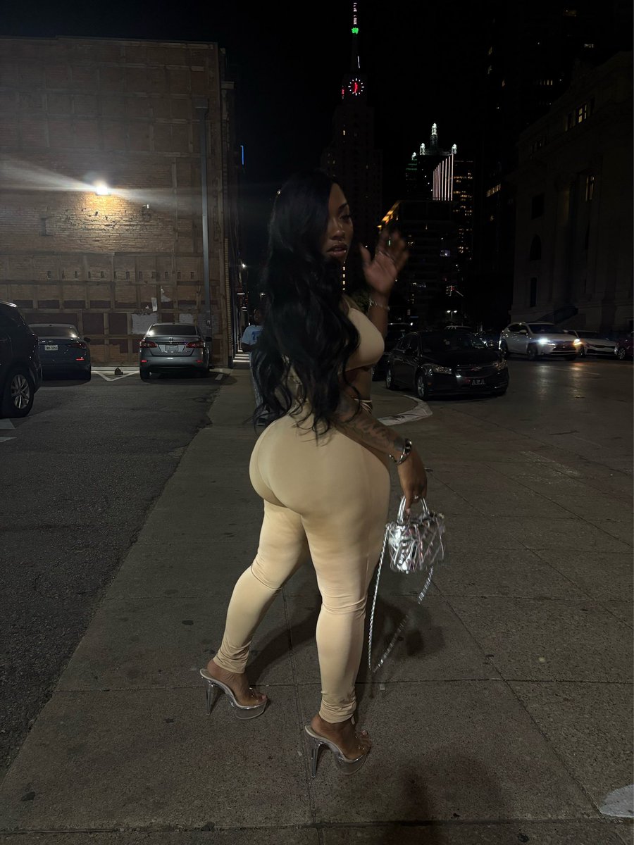 Falica_Monae's tweet image. 🍩🧋