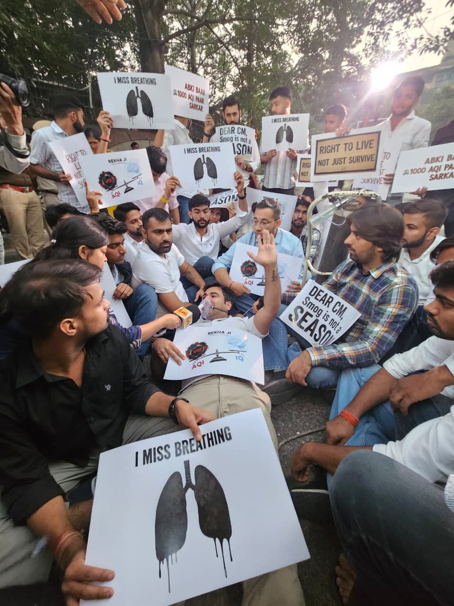 Under the leadership of NSUI President Shri <a href="/varunchoudhary2/">Varun Choudhary</a>, students marched to the CM’s office demanding truth over manipulation.
When Delhi’s air is poisonous, the BJP government is busy fabricating AQI data instead of fixing the crisis.

You can’t cleanse the air by cleaning
