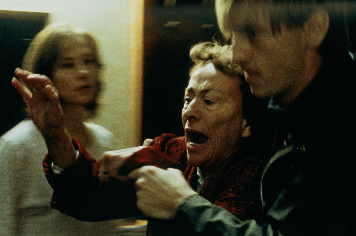 _HDD's tweet image. ‘The Piano Teacher’ directed by Michael Haneke (2001)