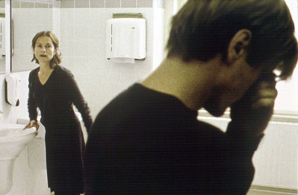 _HDD's tweet image. ‘The Piano Teacher’ directed by Michael Haneke (2001)