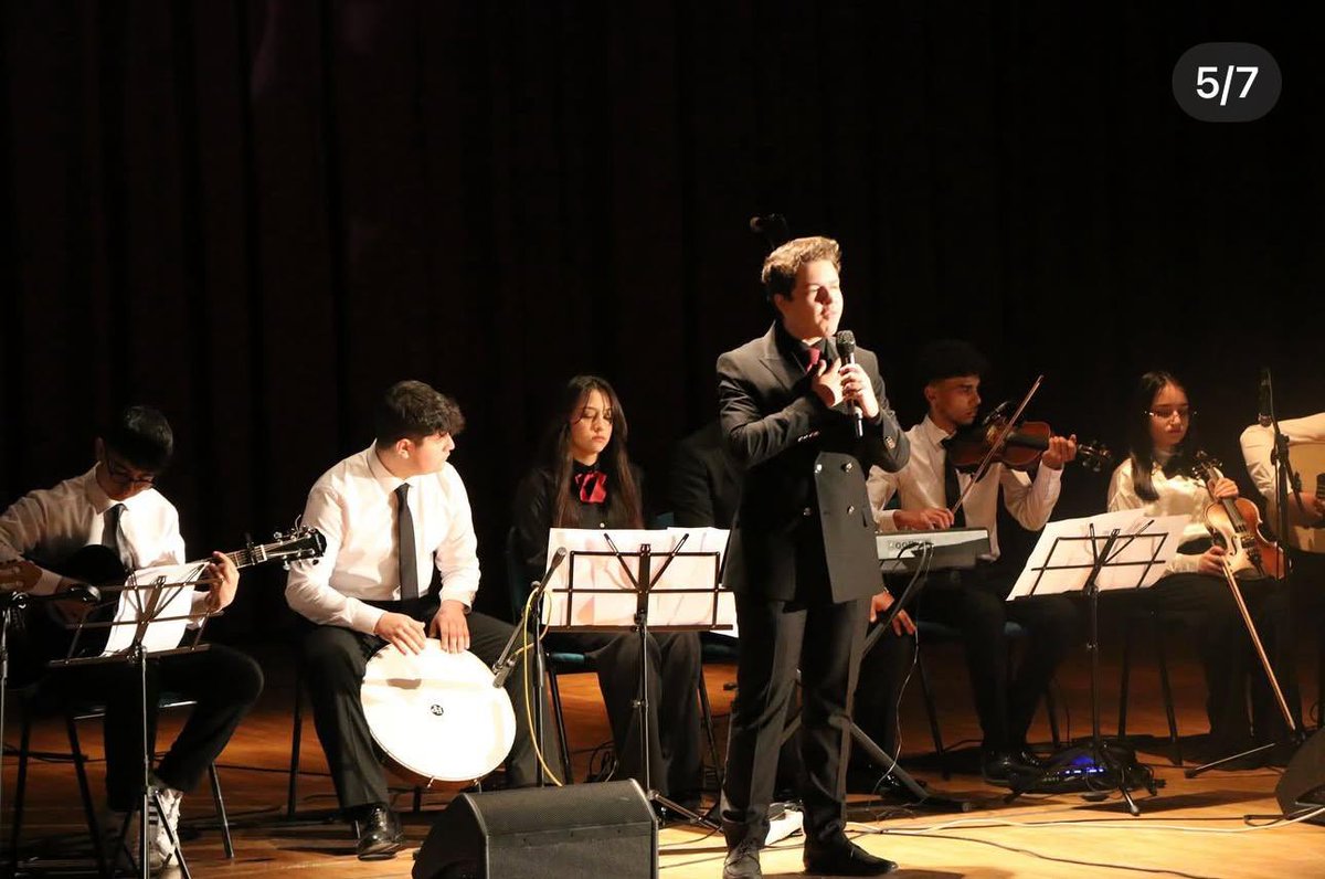 Valimiz Gökmen Çiçek, protokol üyeleri, öğrenciler ve vatandaşlarımızın katılımıyla, Gazi Mustafa Kemal Atatürk’ü vefatının 87. yılında YİKOB Konferans Salonunda anıldı.