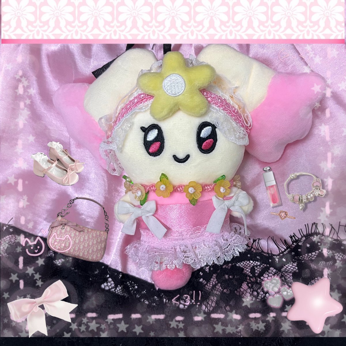 hrleykng's tweet image. ขอบคุณชุดคุณหนูน่ารักจากน้าเจี๊ยบ ชุดมาพร้อมกับปีกในตัวและที่คาดผมลูกไม้สมฐานะนางฟ้าคุณหนูตังโยมาก คุณแม่ชอบสุดๆเลยค่ะน้าเจี๊ยบ🧚🏼‍♀️💗  #ซื้อของร้านน้องเจี๊ยบ