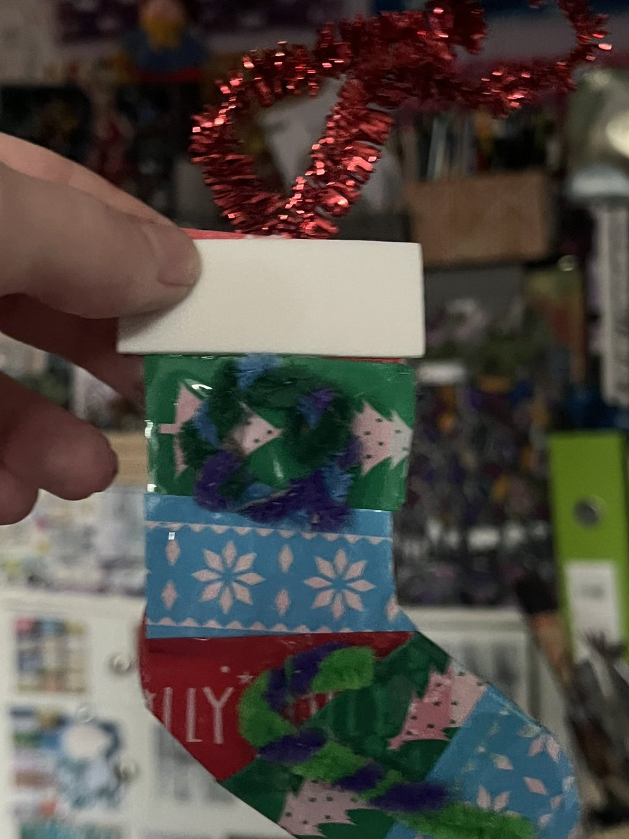 Apart from been very drenched walking to get some lunch after lol 🫣🫣

Had a lovely time at creative paper crafts we did Christmas decorations today and also present tags to ☺️