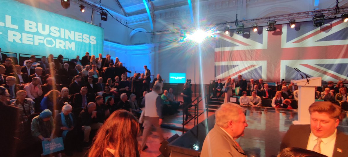 TimReform's tweet image. On my way back from the Reform press announcement today focusing on SMEs. For too long, small businesses have had no voice in policy. No one was listening.

That changes with a Reform government.