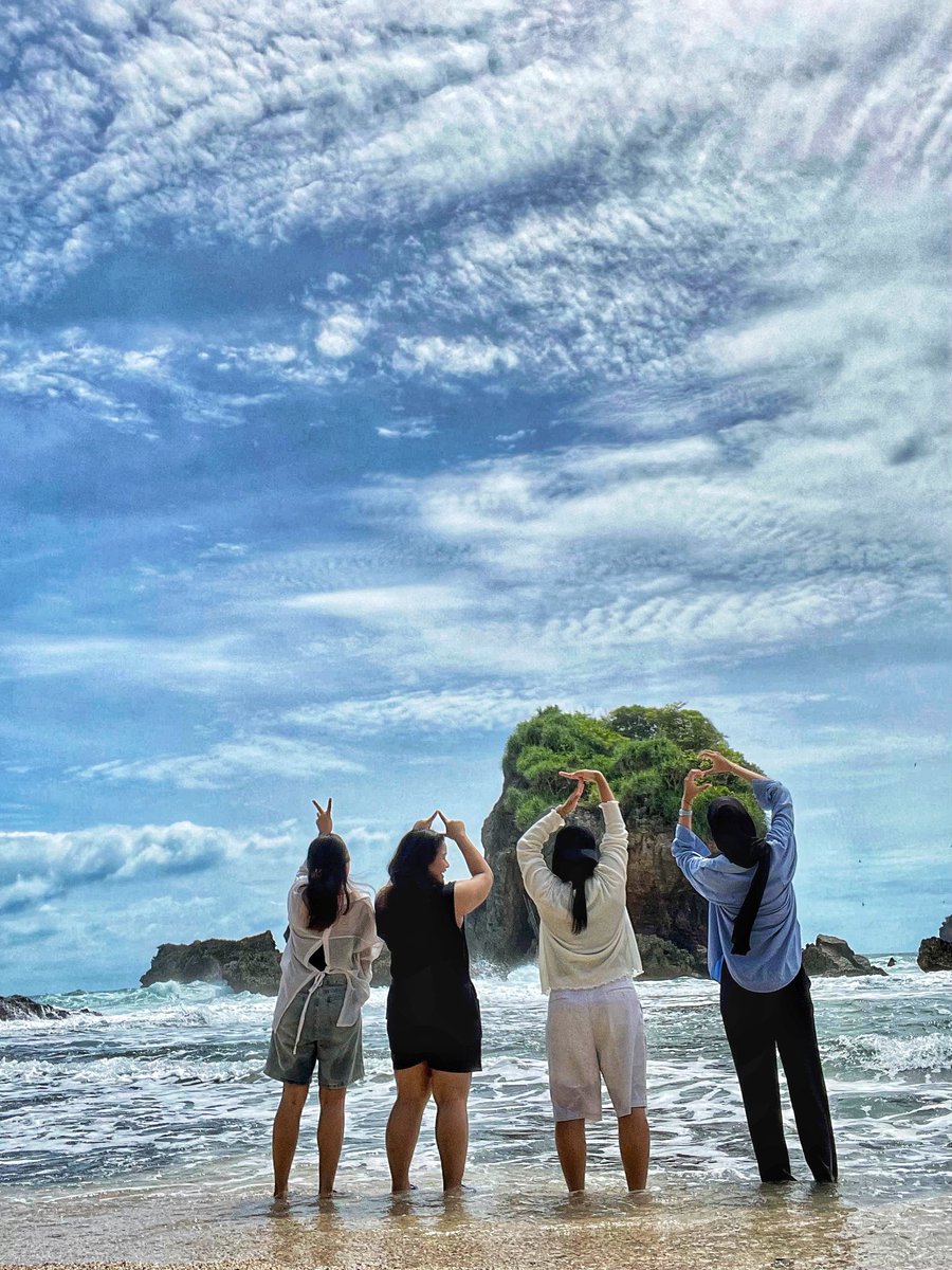 TikaNabila21's tweet photo. Agenda tanpa wacana 😉
#Stayweek
🐺🐰🐽🐰🥟🐿 Kurang bbokari 🐣🐶🦊
Thank u best @itslixsie @urseungminez @Ilyanaknyasar 🫶🏻🫶🏻🫶🏻 https://t.co/diHDAh3HCP