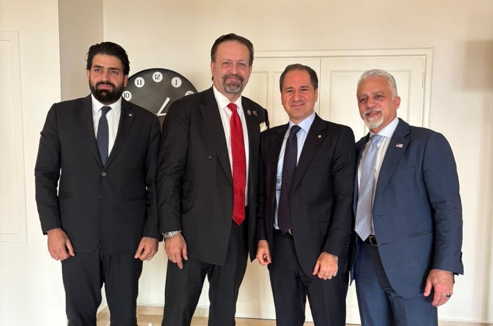 Gemayel Discusses Reform Path, Arms Control with U.S. Treasury Delegation
en.kataeb.org/articles/sl-34…
<a href="/samygemayel/">Samy Gemayel</a> <a href="/KataebInt/">Kataeb International</a>