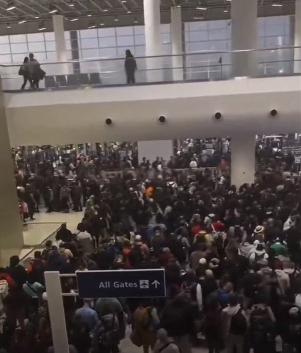 راكان العبيد tweet media