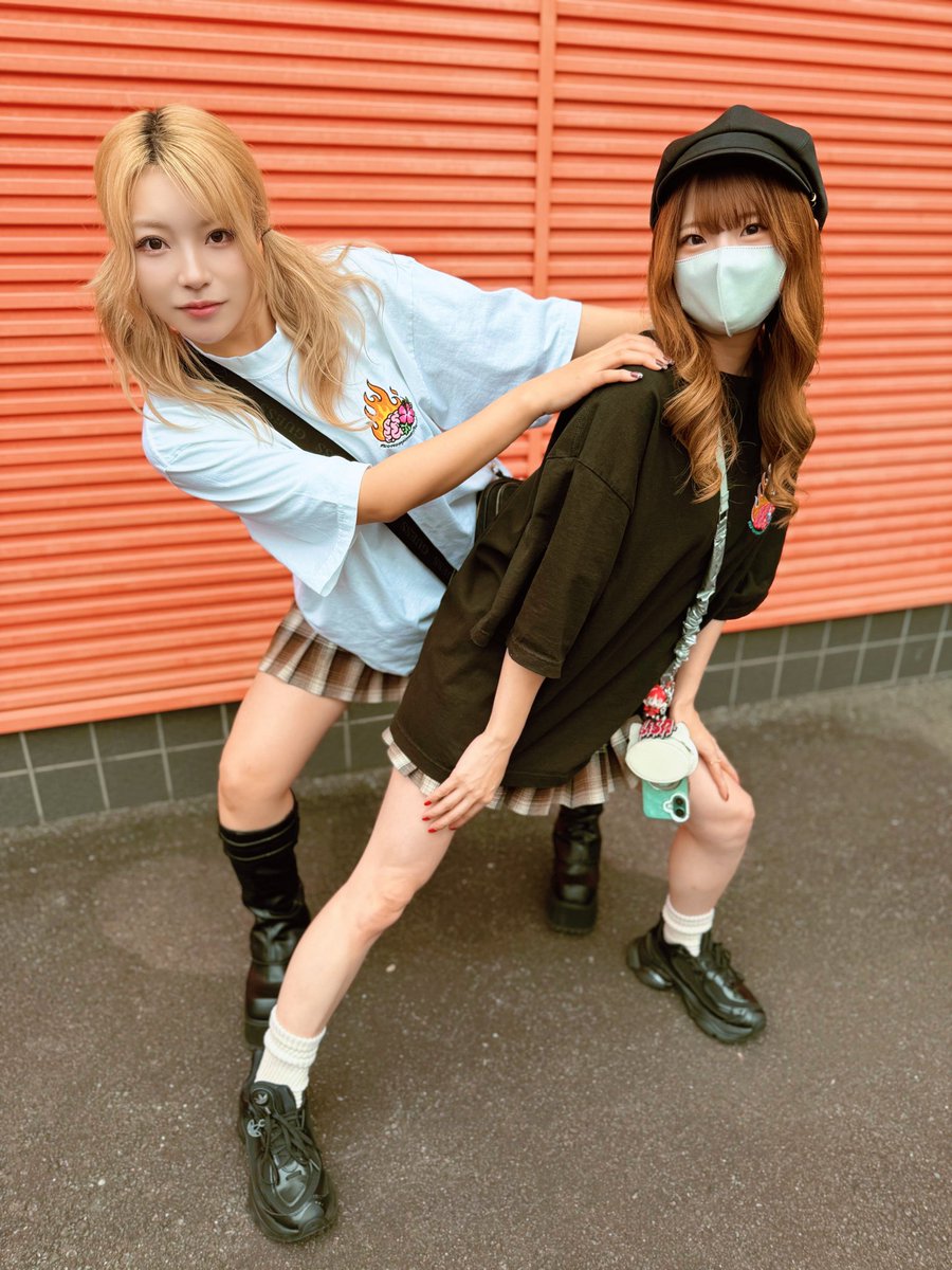 トミちゃん エアリージャガード×水彩フラワープリントラッフルフリルピンタック