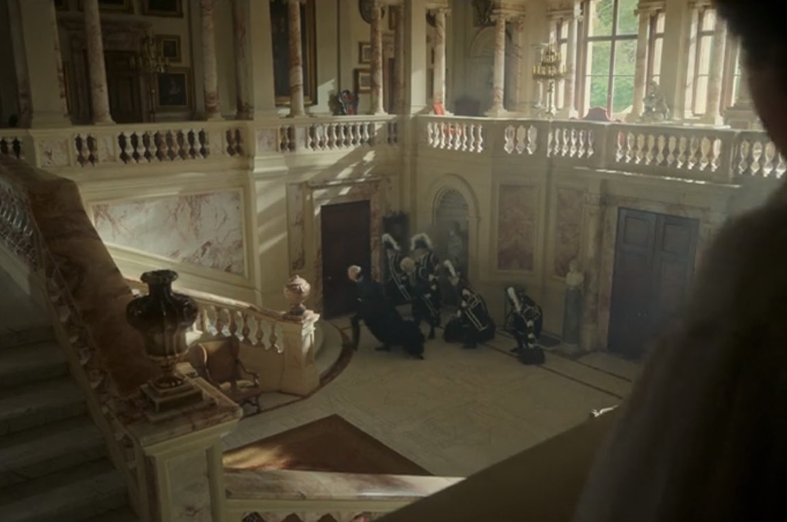 in the cronos director‘s commentary guillermo del toro mentions how the colors black, white &amp; red are color codes in alchemy, a science on the quest for the divine essence, for the achievement of eternal life, for perfection.
they’re also the colors in victor‘s childhood