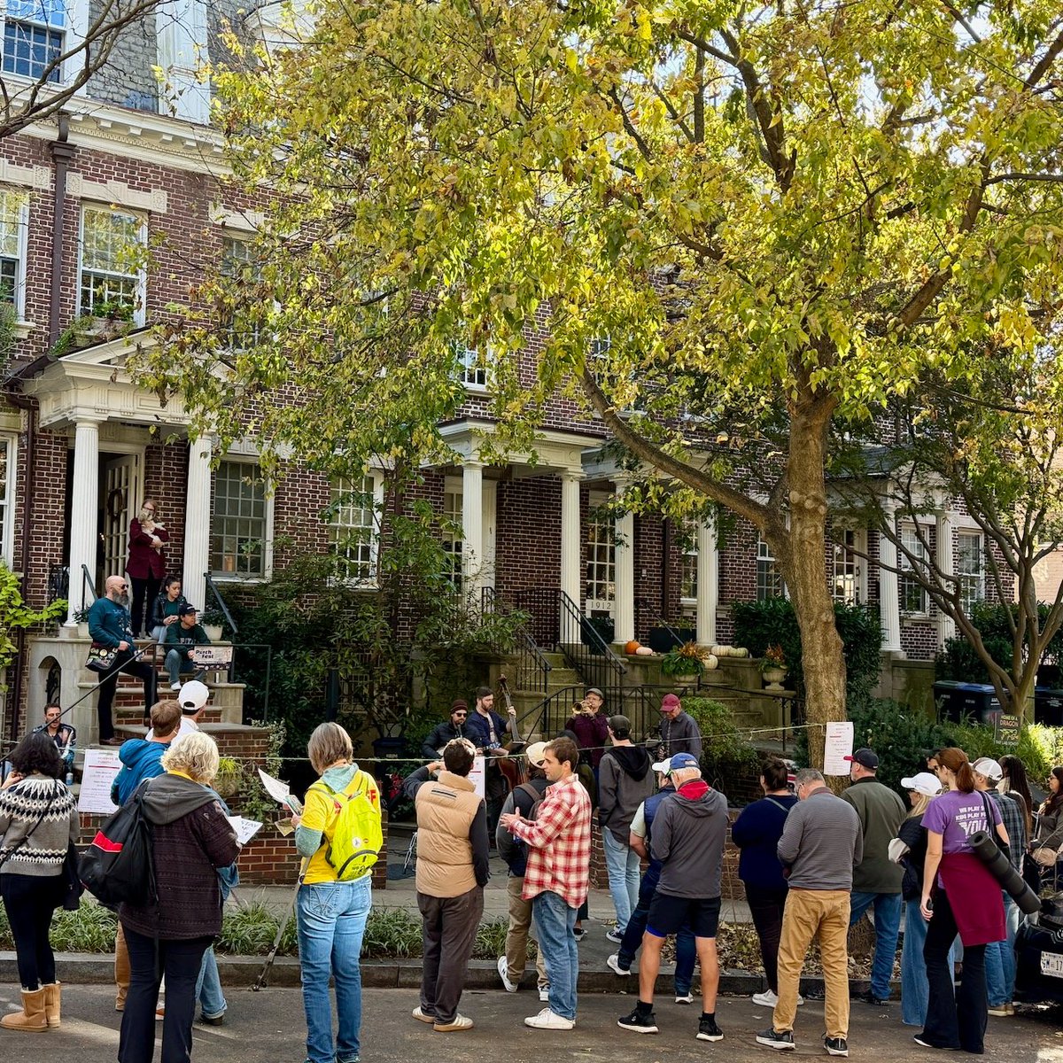 fbwstompers's tweet photo. Foggy Bottom Whomp-Stompers at Adams Morgan Porch Fest on Nov. 1, 2025. https://t.co/1ouXifmUiH