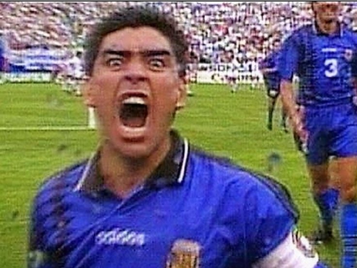 El Hazard borracho tweet media