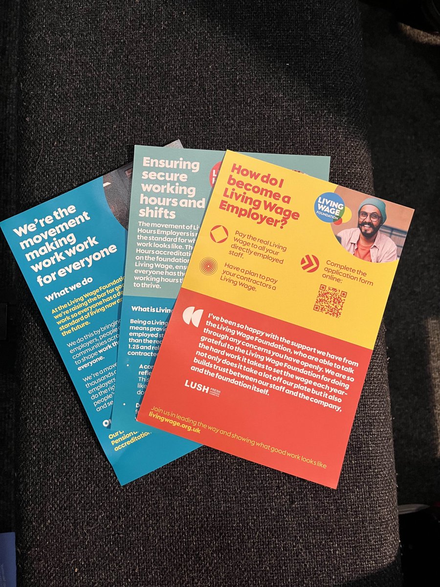 📣 “We’re working for a decade of real change and good growth.” – Andy Burnham, Mayor of Greater Manchester

Great to join <a href="/LivingWageUK/">Living Wage Foundation</a> for #LivingWageWeek's launch event!

Together we’re building fair, secure &amp; rewarding work across #GreaterManchester. 🐝

#LivingWageWeek
