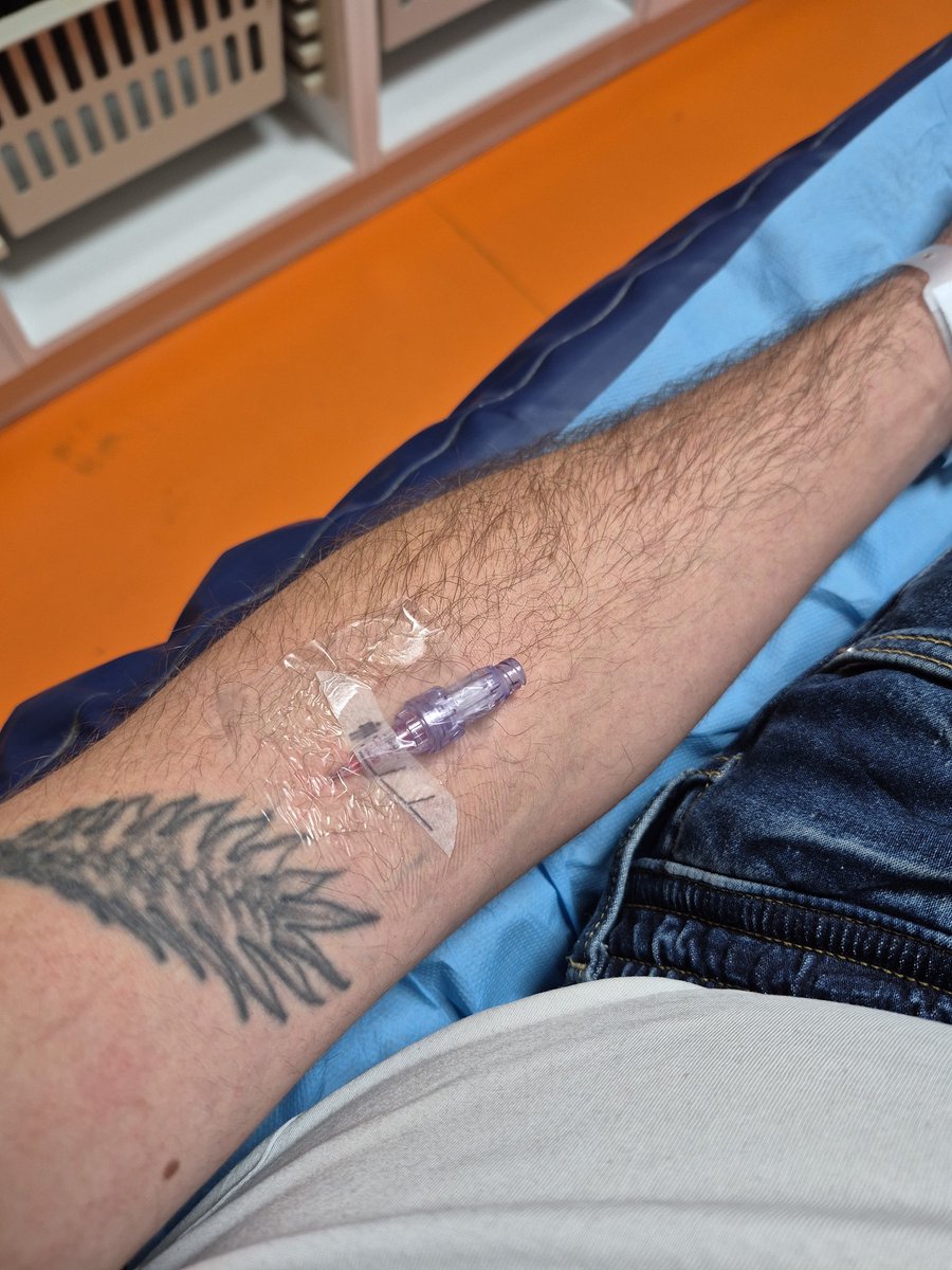 Bon baaaaah étude de culture et en attente du 3eme médecin