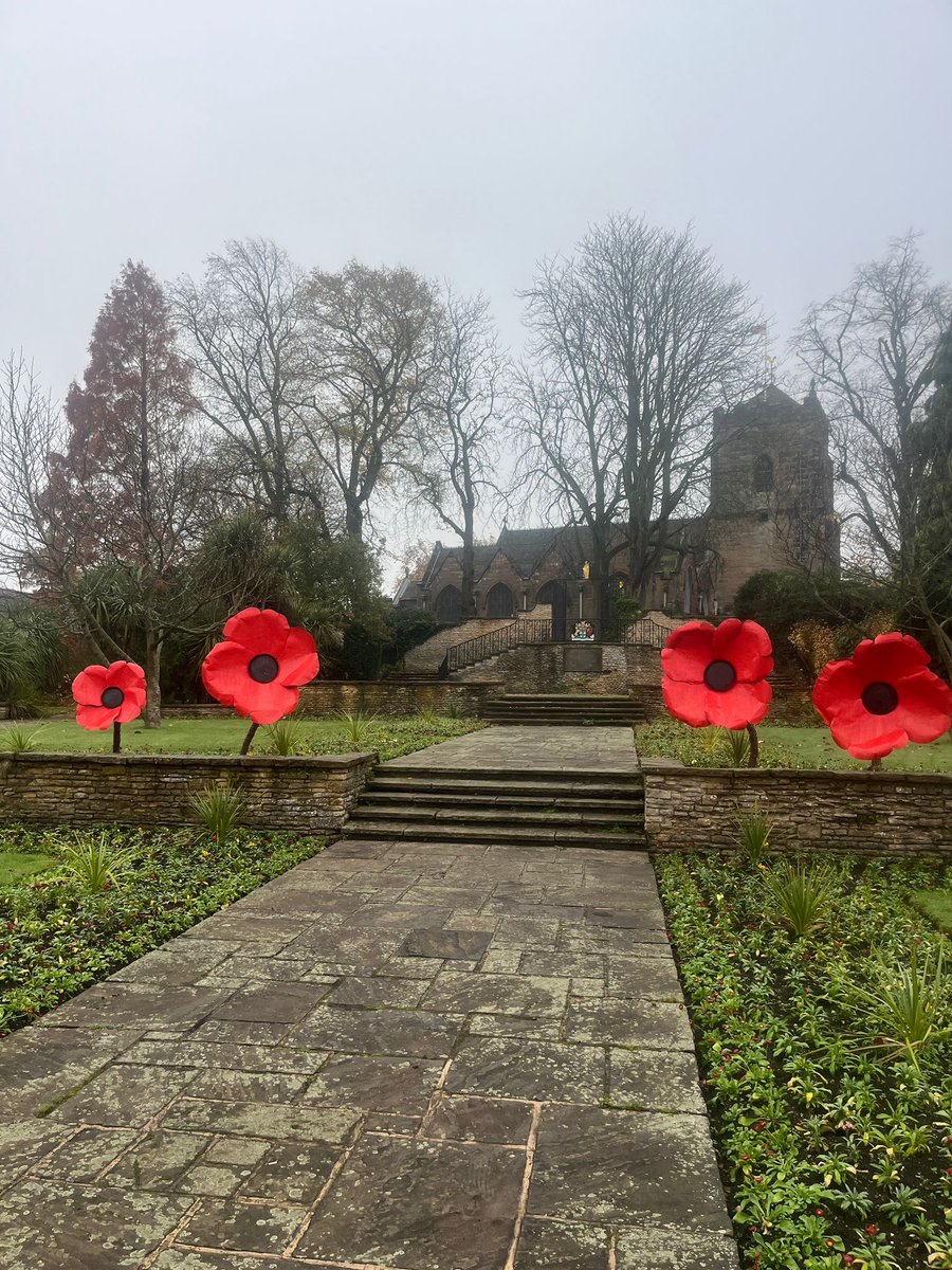 On Sunday, our Head Students &amp; Kavi proudly represented #ArthurTerrySchool at the Remembrance Service in #suttoncoldfield town. 

It was an honour to pay tribute to those who served and sacrificed.  We are incredibly proud of their contribution 🌸

<a href="/the_atlp/">The Arthur Terry Learning Partnership (ATLP)</a>