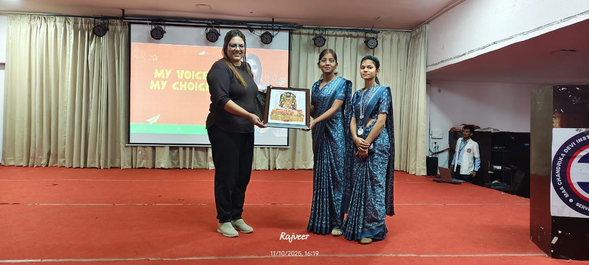 MaaDevi83419's tweet photo. On 10th November 2025, Maa Chandrika Devi Institute of Paramedical Sciences, Lucknow organized a special awareness program on “Menstrual Hygiene and Health” at the Auditorium.

#MenstrualHealthMatters #AwarenessWithEmpathy #StudentWellbeing #BestParamedicalInstitute #BKT #Lucknow https://t.co/QUaJOz4FTs